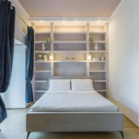 Vittoria Urban Chic - Elegant In The Heart Of Apartment