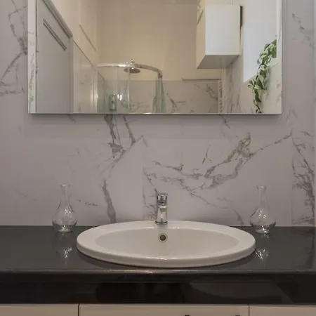 Vittoria Urban Chic - Elegant In The Heart Of Apartment Rome