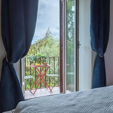 Apartment Vittoria Urban Chic - Elegant In The Heart Of